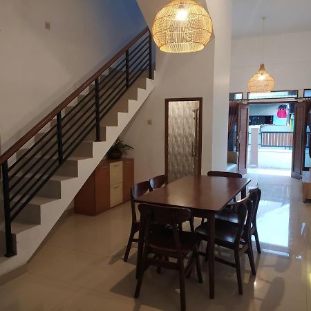 Villa House Of Soulmate Yogyakarta Esterno foto